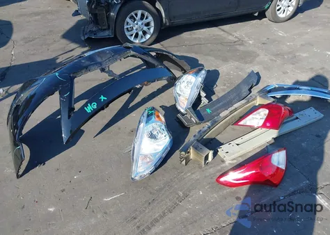 2018 Nissan Versa 1.6 Sv из США, поврежденный, VIN 3N1CN7AP7JL882827